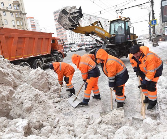 Уборка снега в Воркуте и  Республике Коми